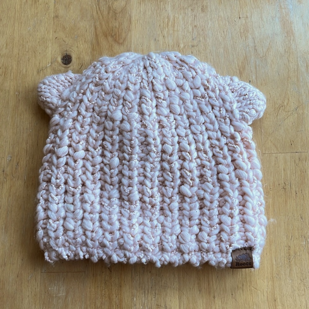 Kids light pink cozy warm fleece-lined knit hat